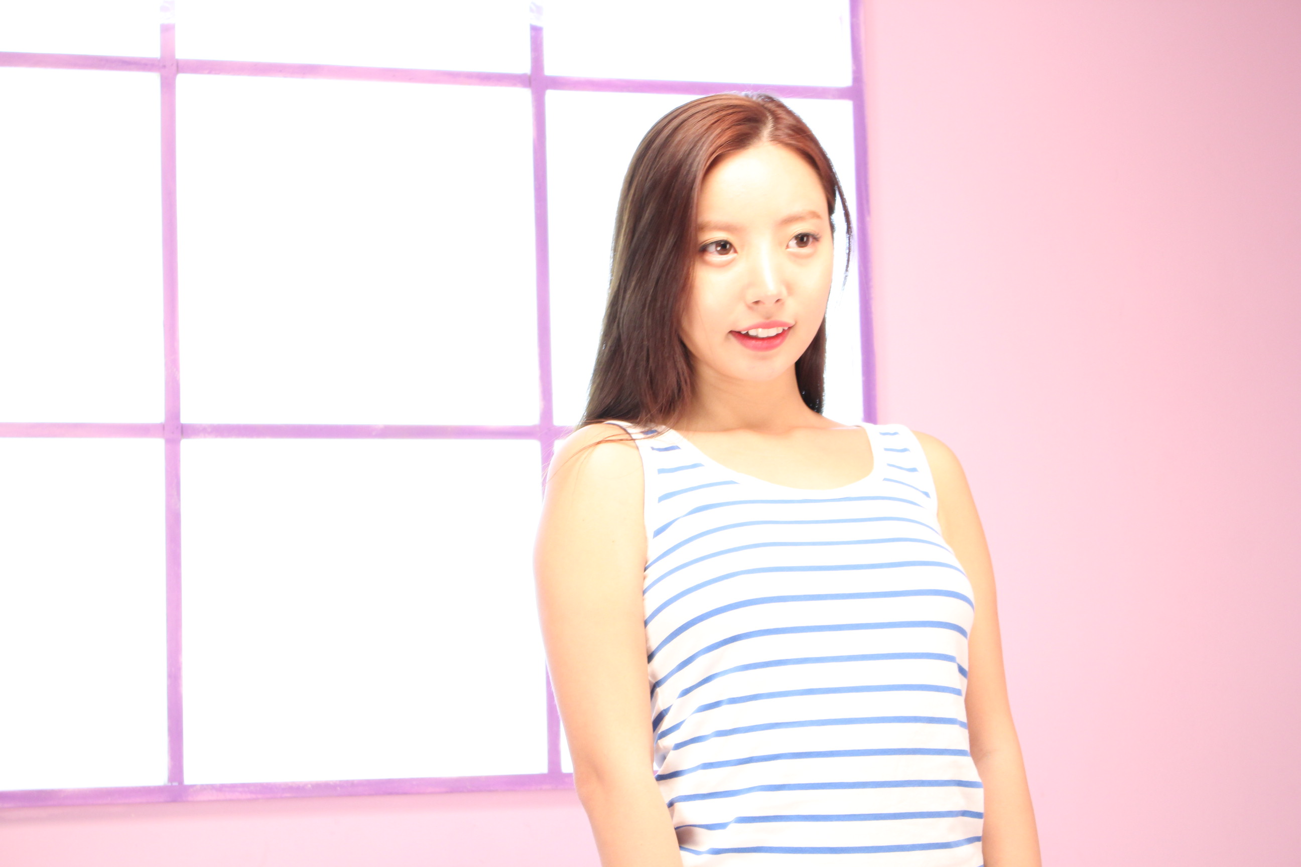 미분류 / 혜빈 2399장 1.33GB